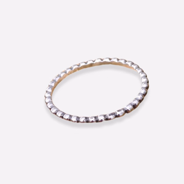 anillo bolitas