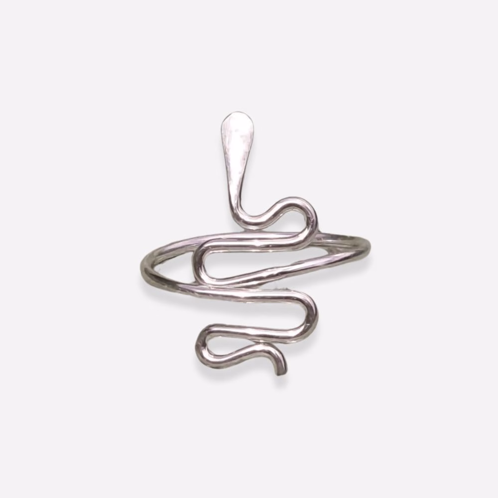 anillo serpiente cola de espiral