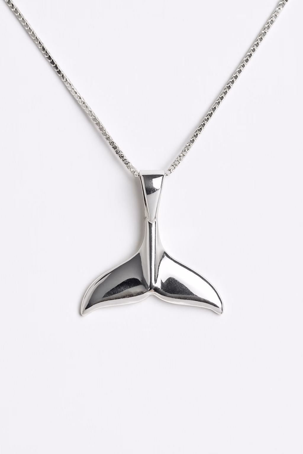 🐋 collar cola de ballena en plata de ley 925 – símbolo de libertad y conexión con el mar